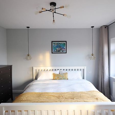 Bath City Skyline Spacious 3 Bed House For Family 外观 照片